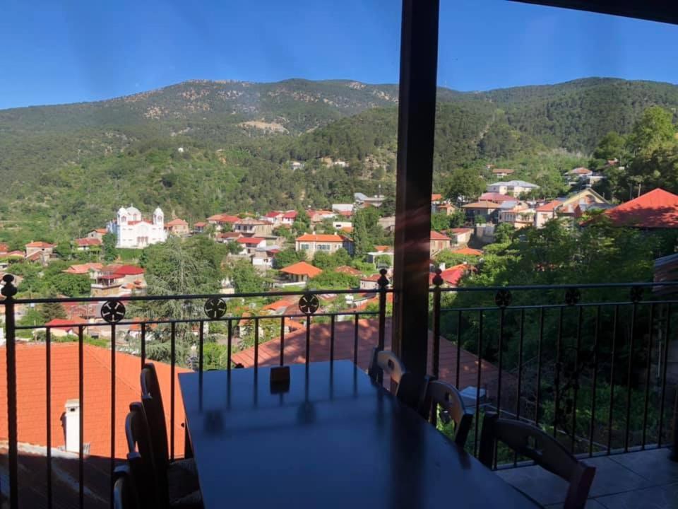 Mountain Rose & Restaurant 2* פדולאס